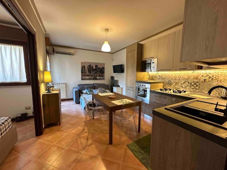 Apartment With Private Parking - Roma Est. Lunghezza 外观 照片