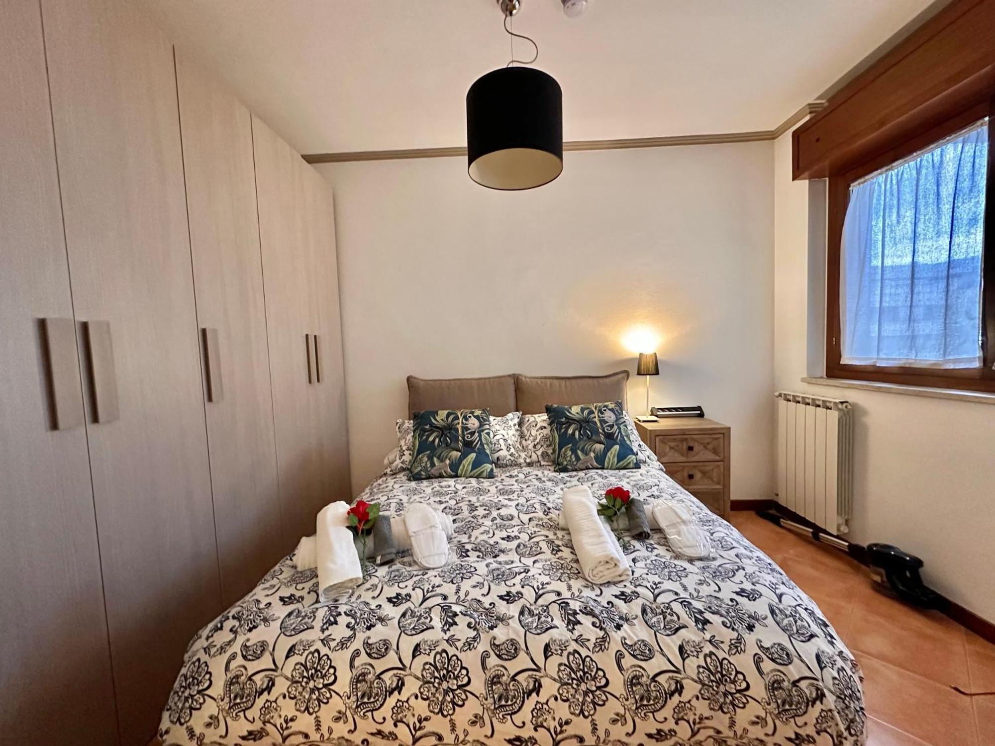 Apartment With Private Parking - Roma Est. Lunghezza 外观 照片